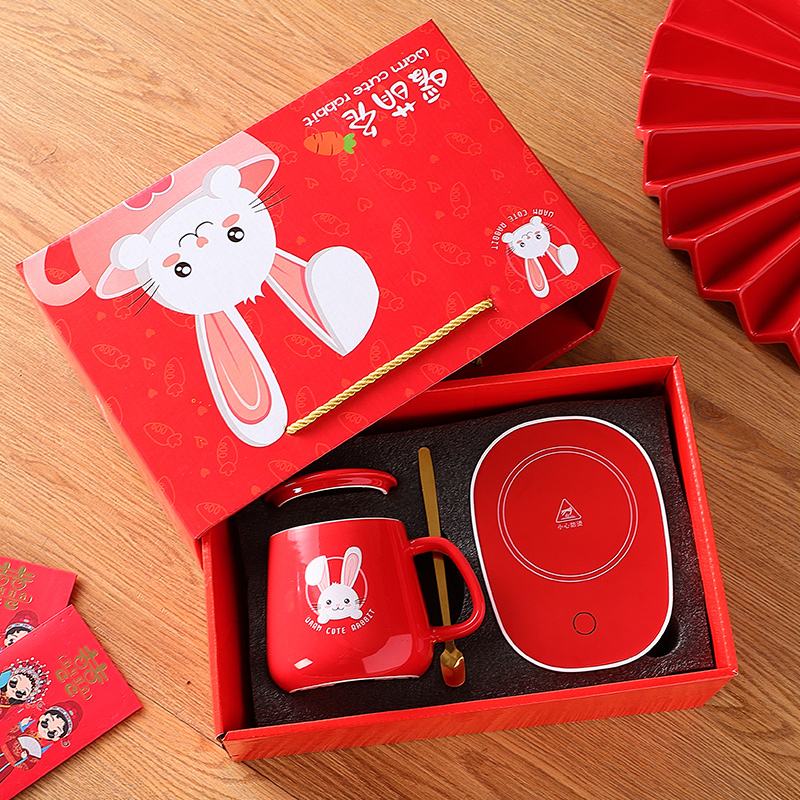 年会的小礼品(春节公司年会小礼品)